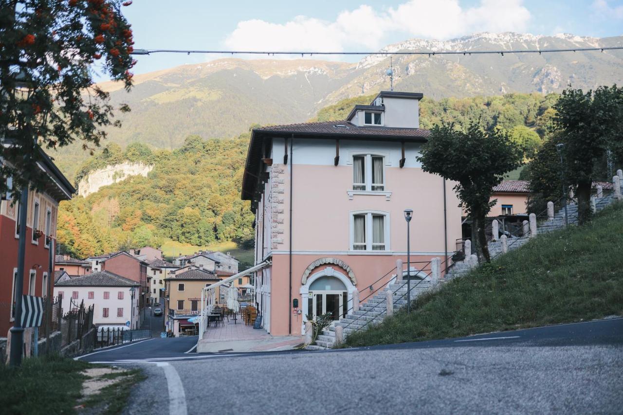 Hotel Baldo Ferrara di Monte Baldo Exterior photo