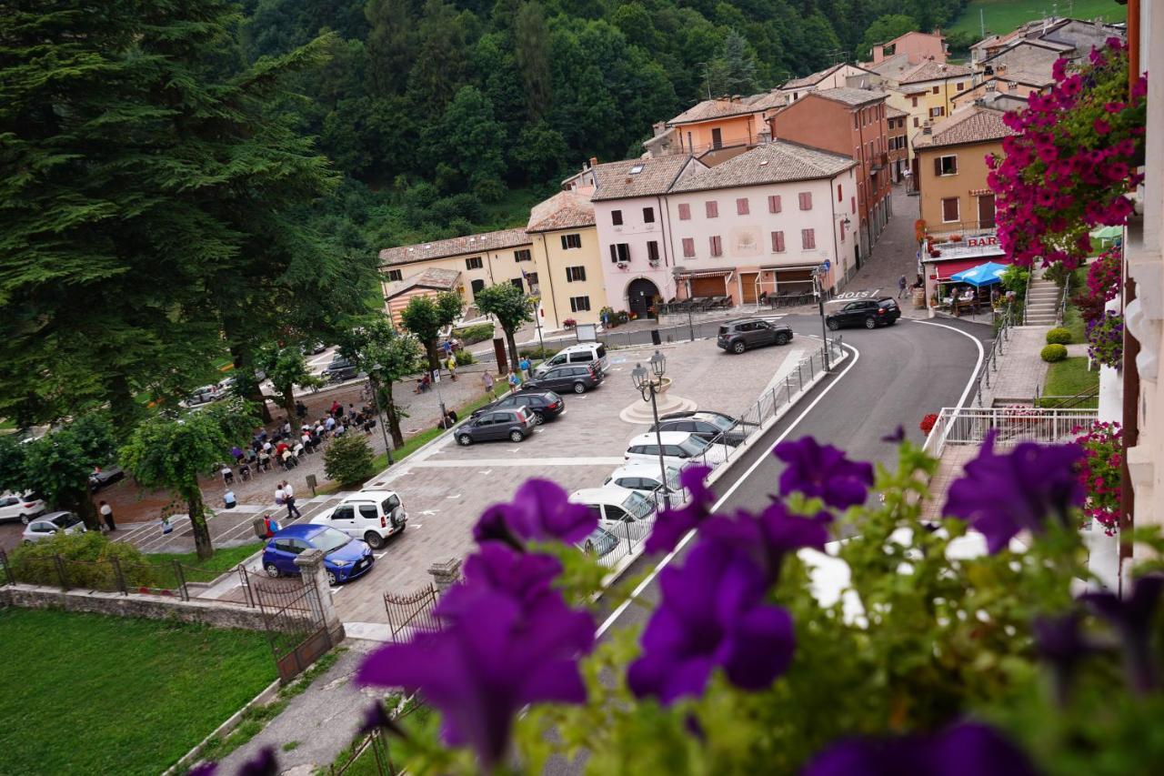 Hotel Baldo Ferrara di Monte Baldo Exterior photo